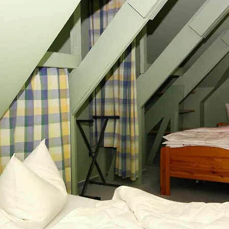 בית נופש Terraced House, *